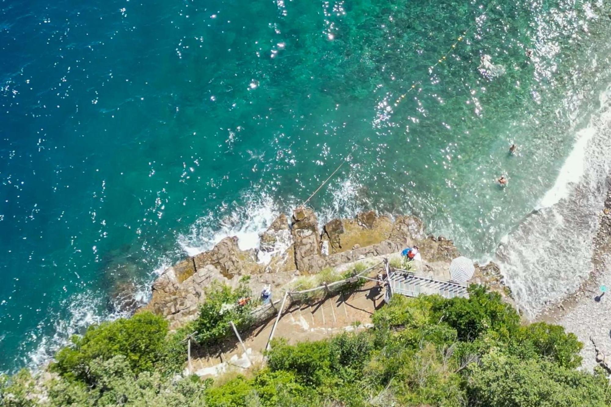 Hostel & Glamping Santa Fortunata Sorrento Ngoại thất bức ảnh