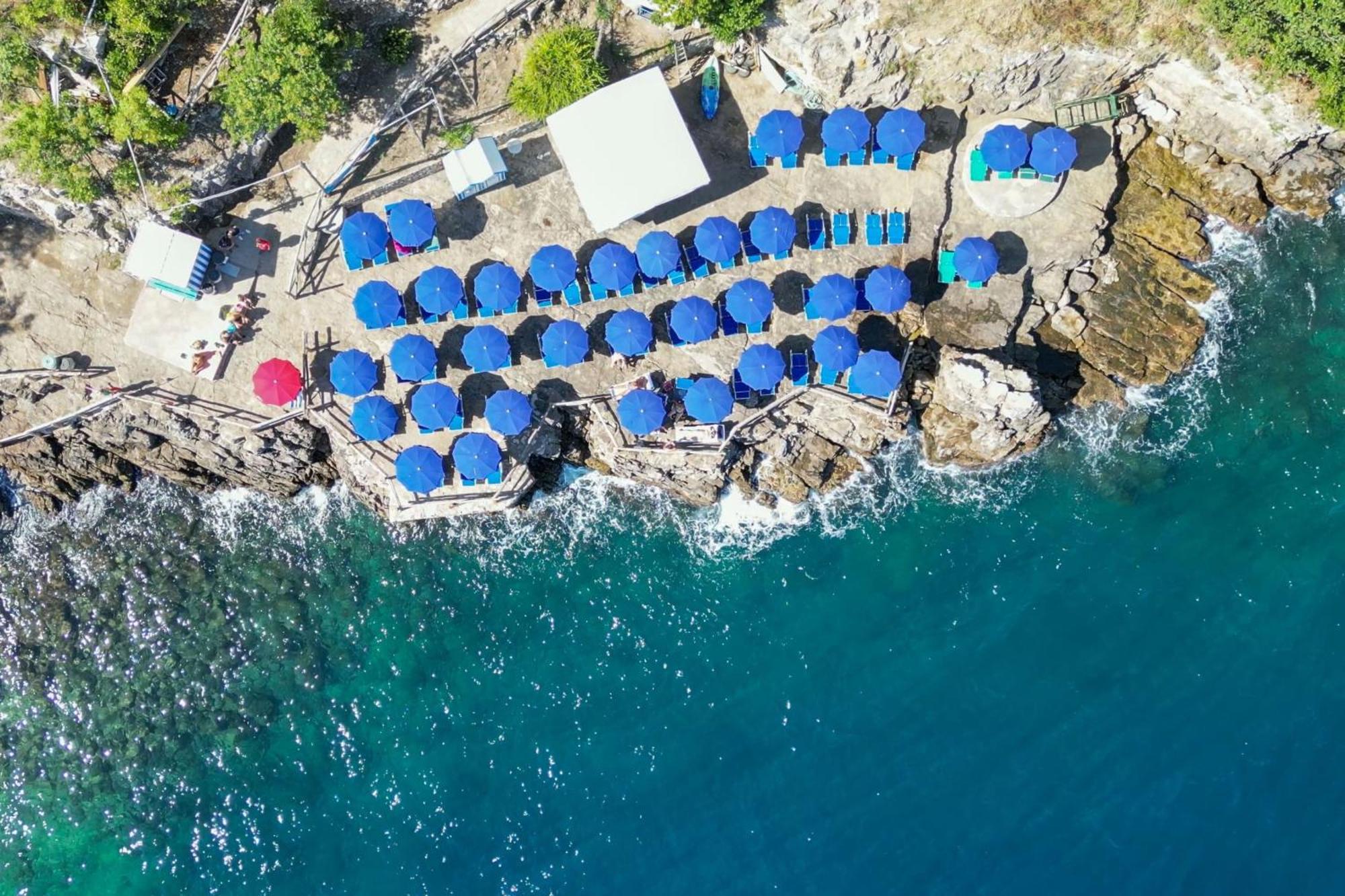 Hostel & Glamping Santa Fortunata Sorrento Ngoại thất bức ảnh