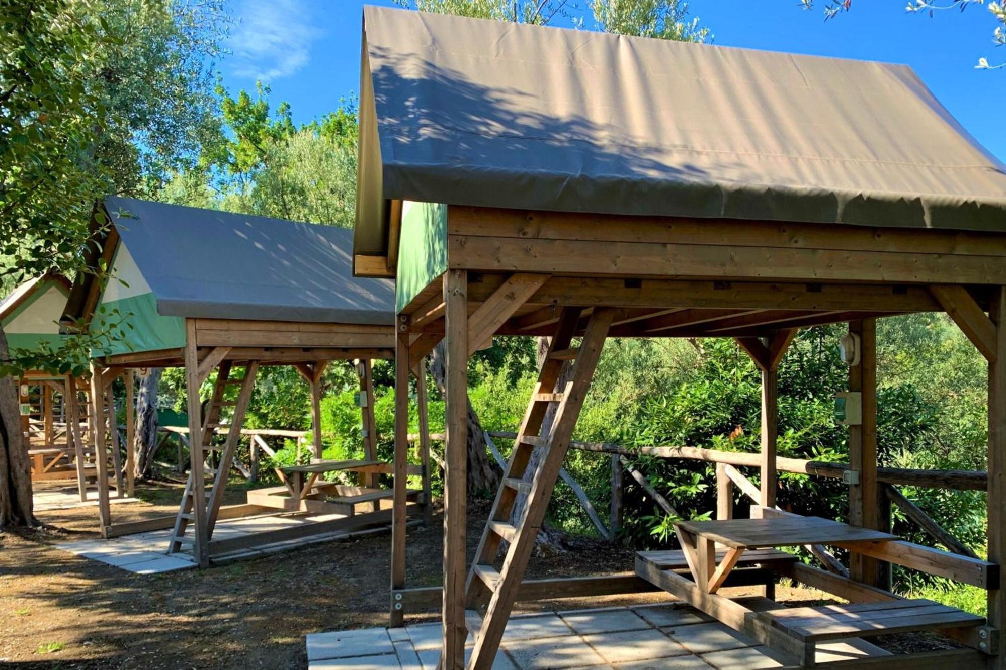 Hostel & Glamping Santa Fortunata Sorrento Ngoại thất bức ảnh