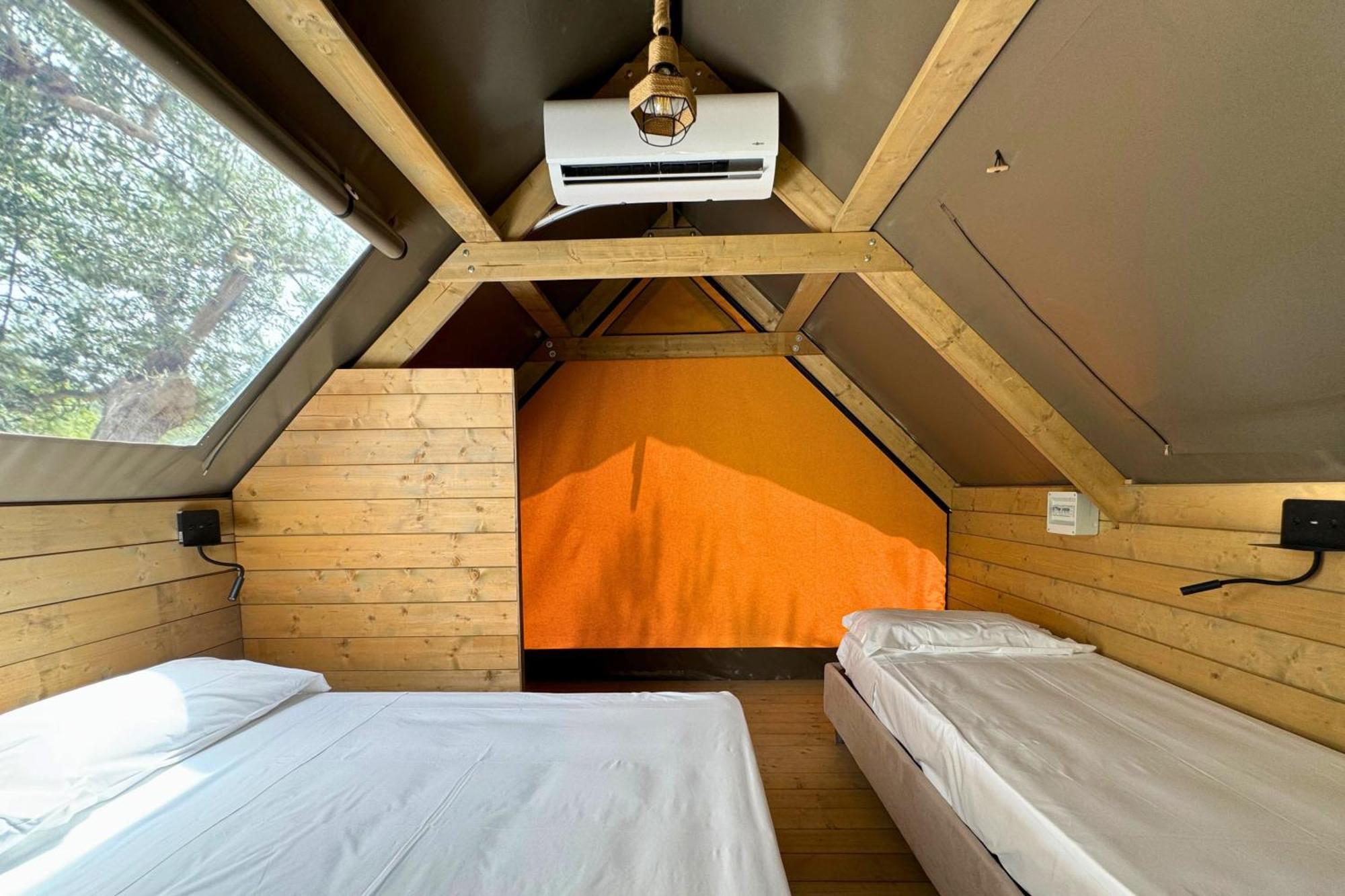 Hostel & Glamping Santa Fortunata Sorrento Ngoại thất bức ảnh